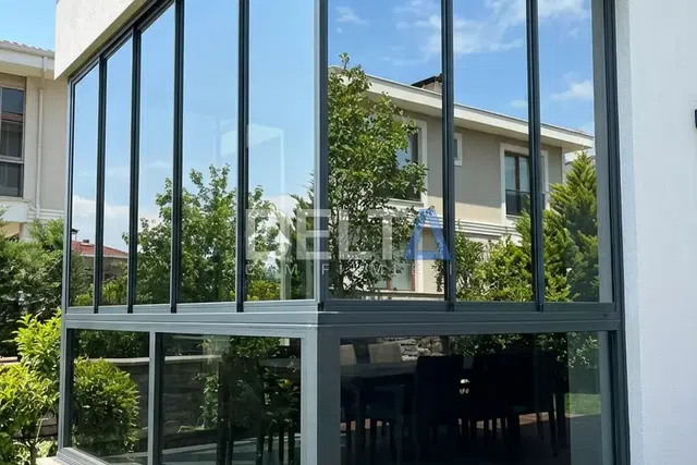 Villa Aynalı Cam Filmi Uygulamasısı - İstanbul konut alanı cam filmi örneği