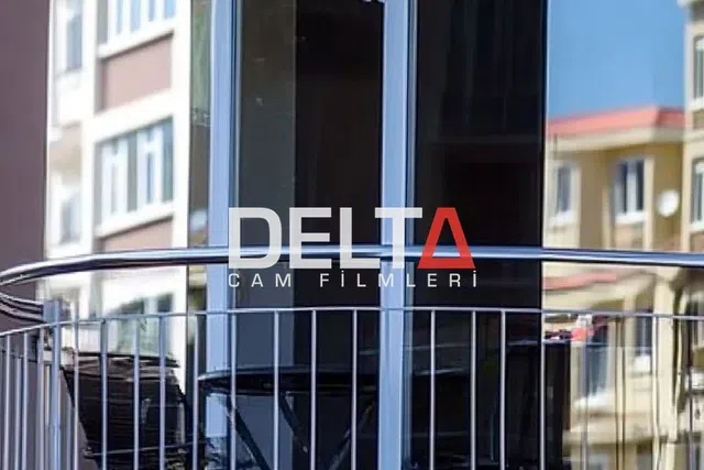 Balkon Cam Filmi Uygulamasısı - İstanbul konut alanı cam filmi örneği
