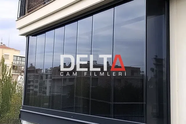 Balkon Cam Filmi Uygulamasısı - İstanbul konut alanı cam filmi örneği