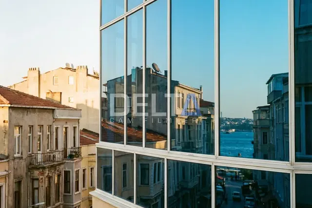 Balkon Camı Mavi Tonlu Cam Filmi Uygulamasısı - İstanbul konut alanı cam filmi örneği