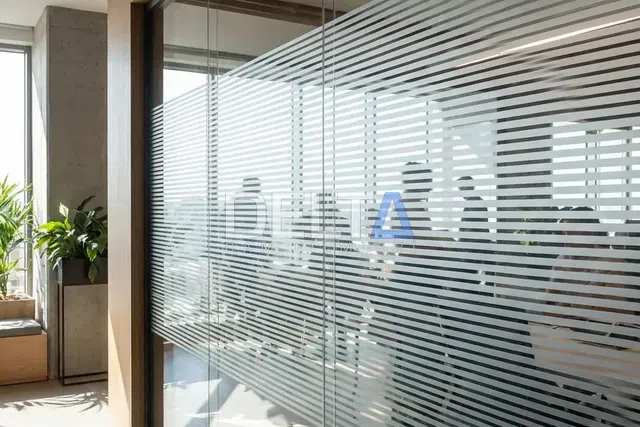 Ofis Cam Bölme Şeritli Kumlama Folyo Uygulaması - İstanbul ofis ve ticari alan cam filmi örneği